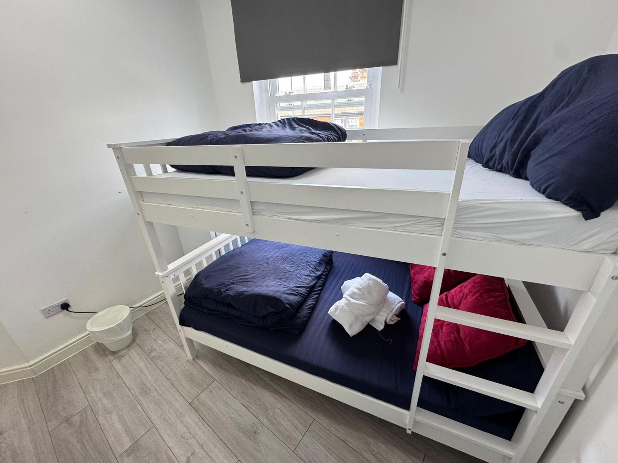 Willesden Green Budget Guesthouse London Bagian luar foto